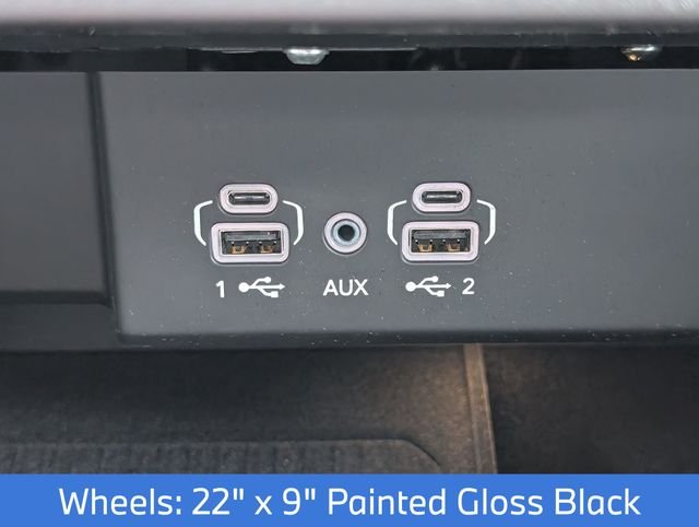 New 2026 Bright White Clear-Coat Exterior Paint Jeep Limited Reserve image 33