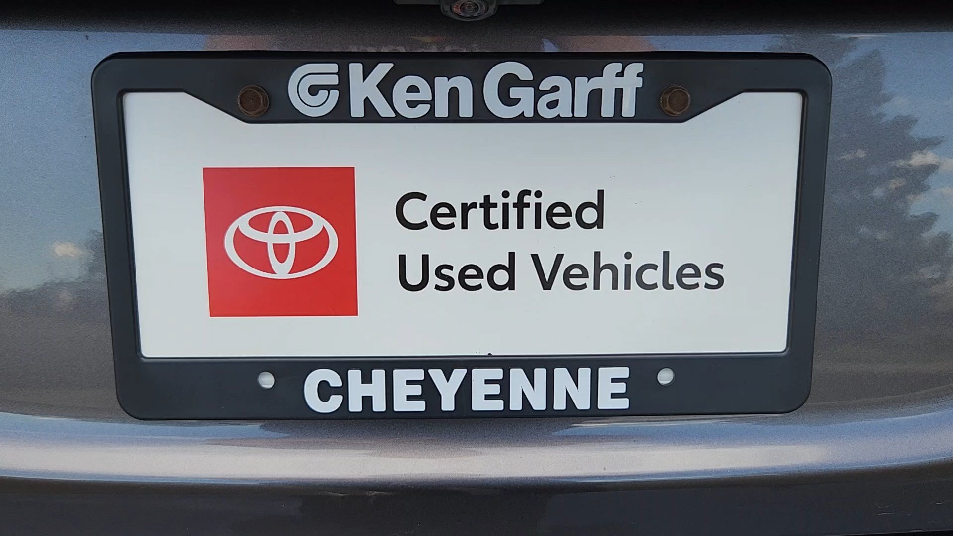 Used 2023 Predawn Gray Mica Toyota XLE image 21