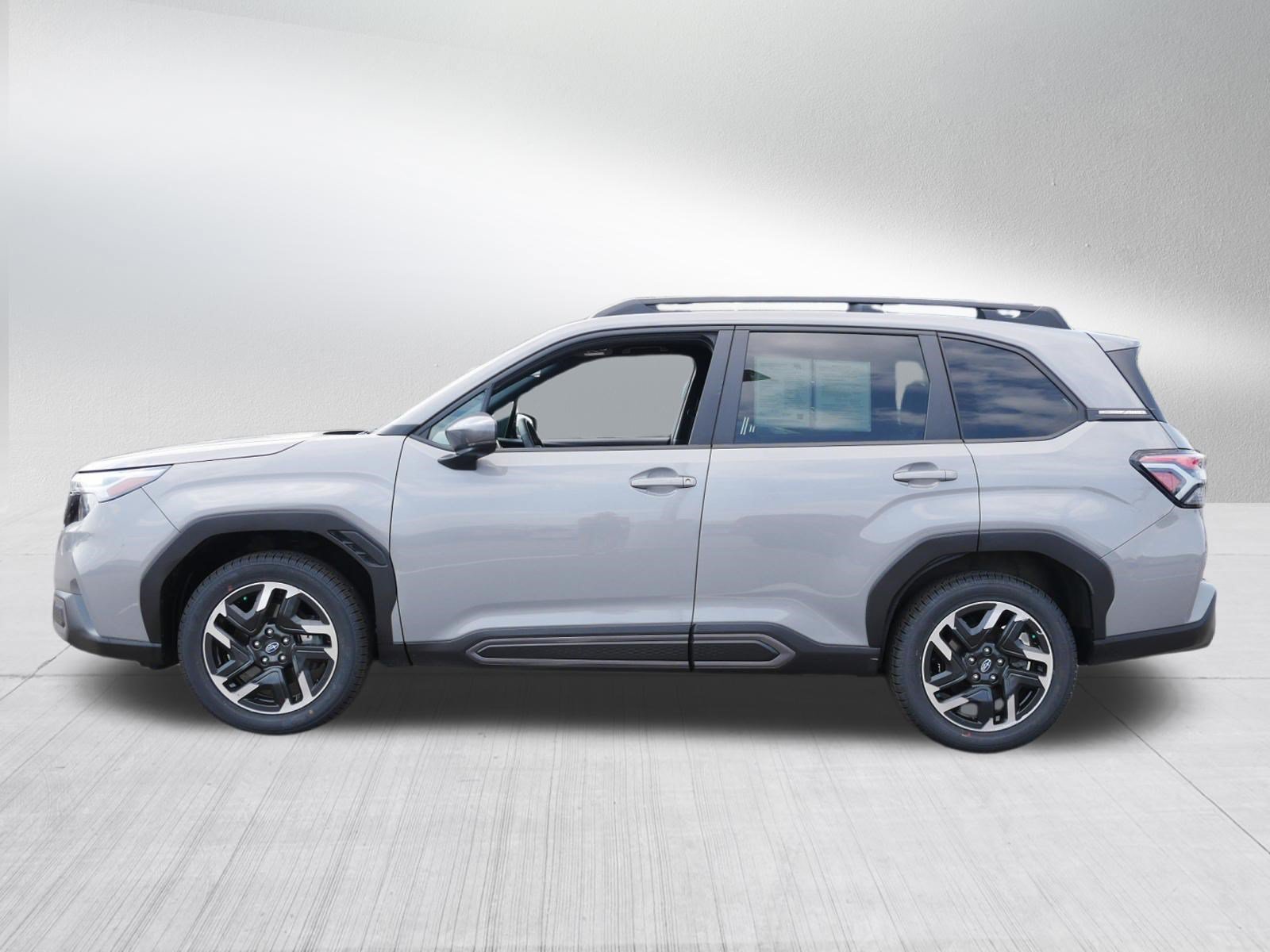 Certified Used 2025 River Rock Pearl Subaru Limited image 4