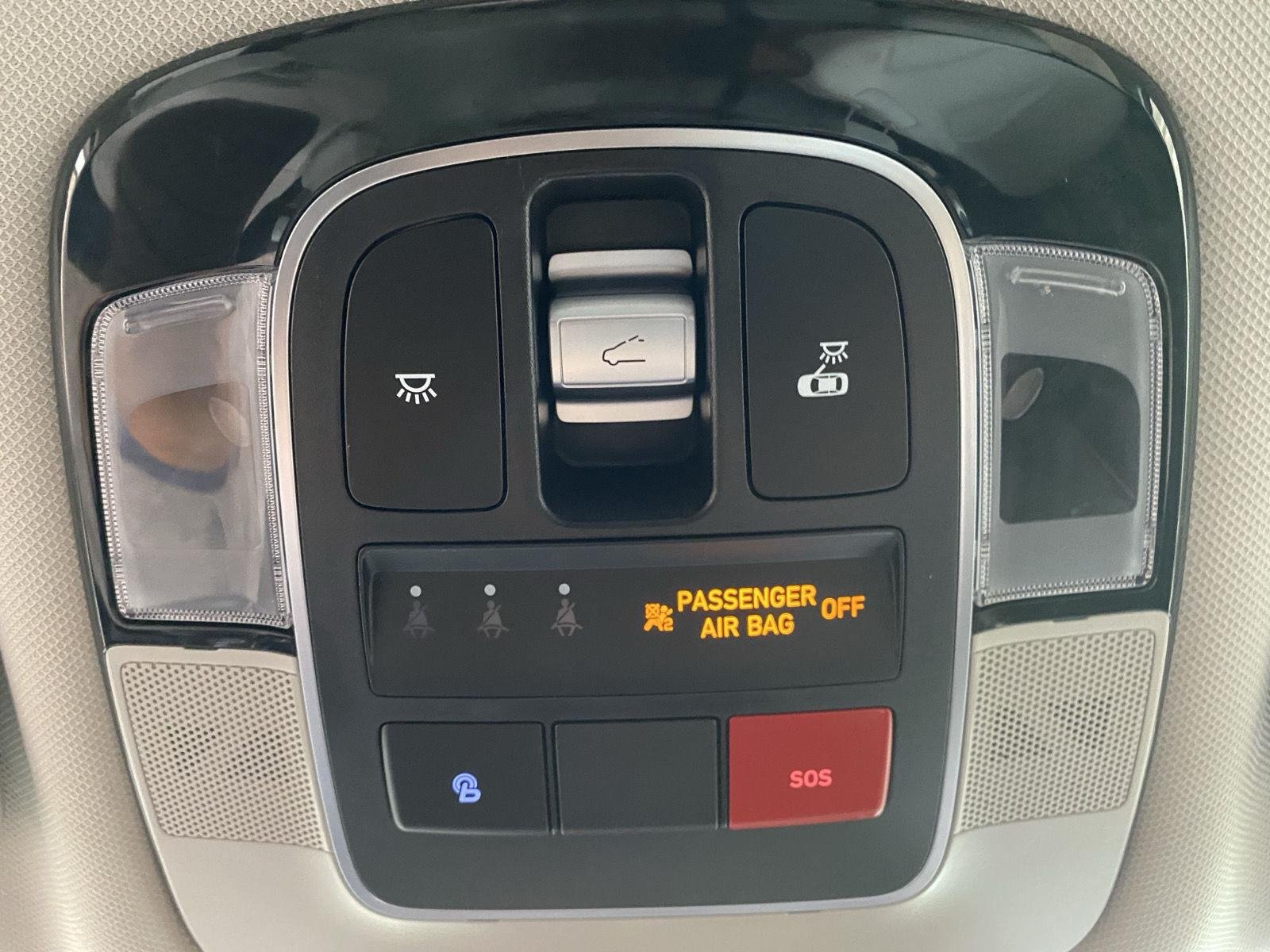 Used 2024 Black Pearl Hyundai SEL image 29