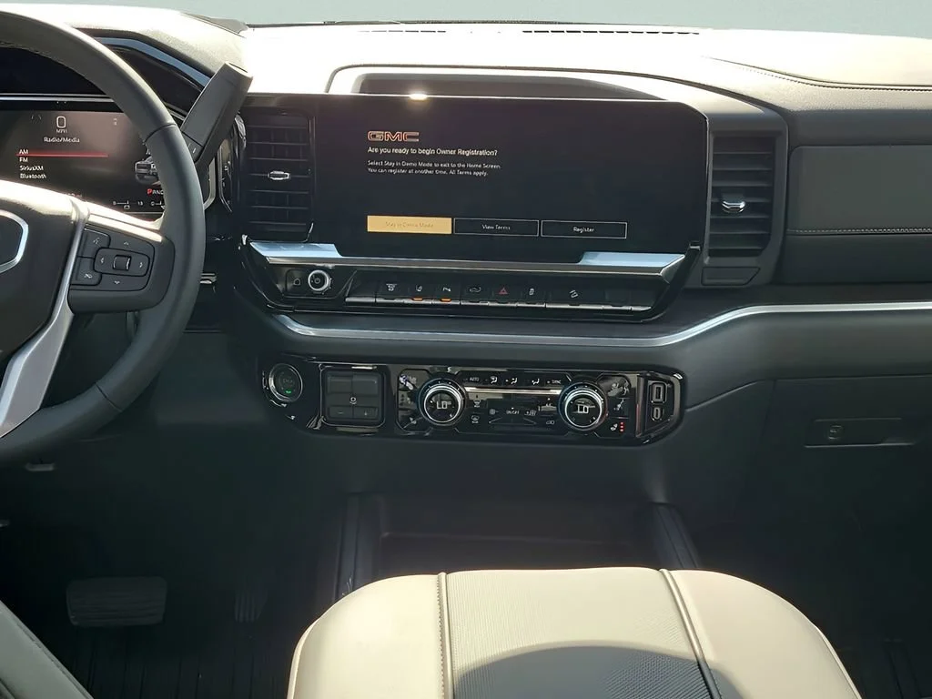New 2026 Onyx Black GMC SLT image 28