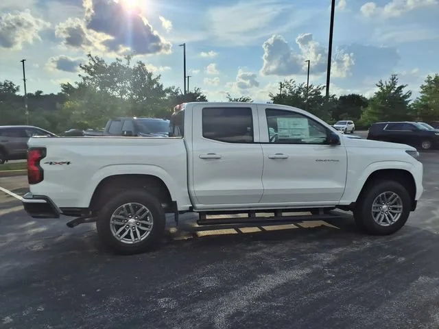 New 2026 Summit White Chevrolet LT image 20
