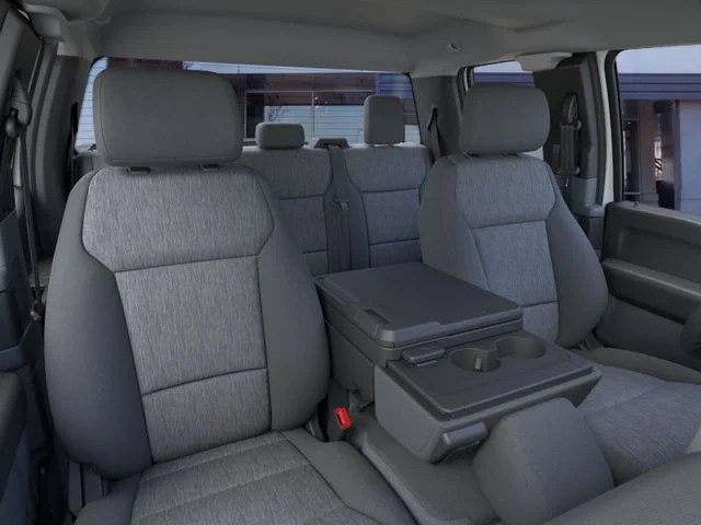 New 2026 Oxford White Ford XLT image 10