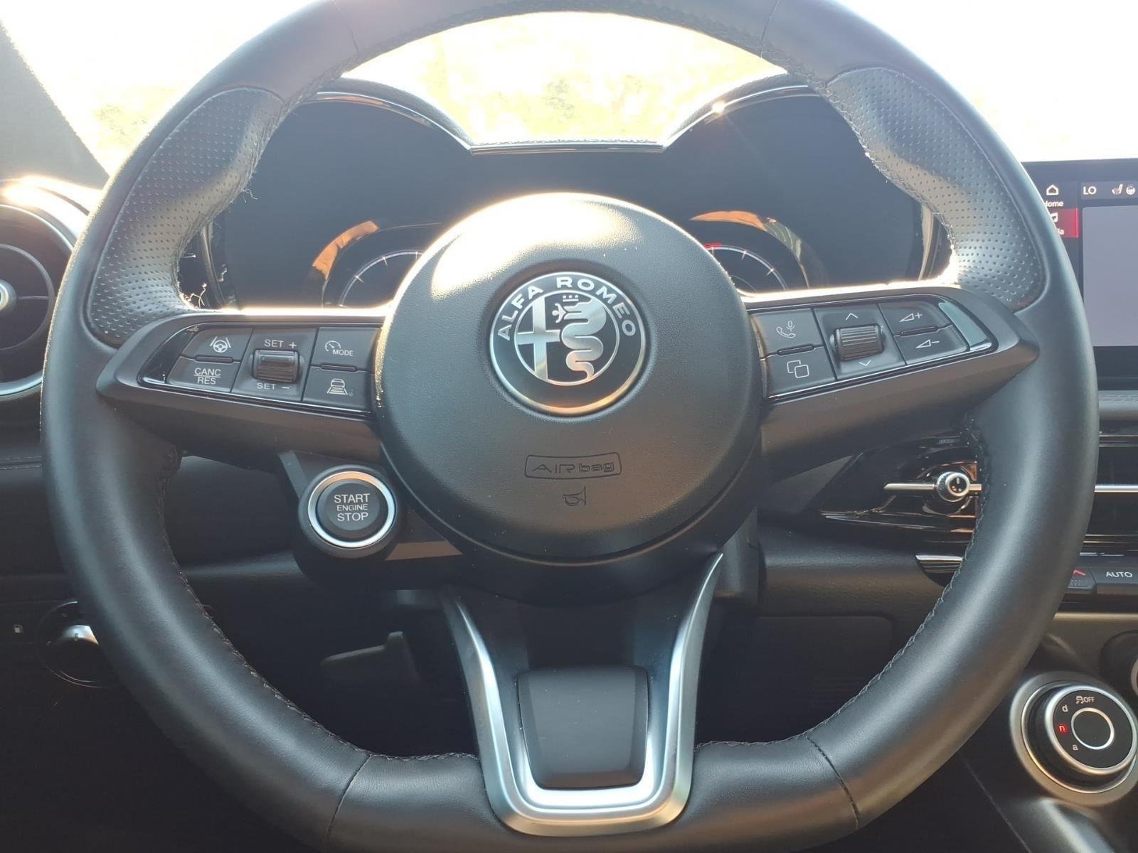 Used 2024 Alfa Black Alfa Romeo Ti image 26