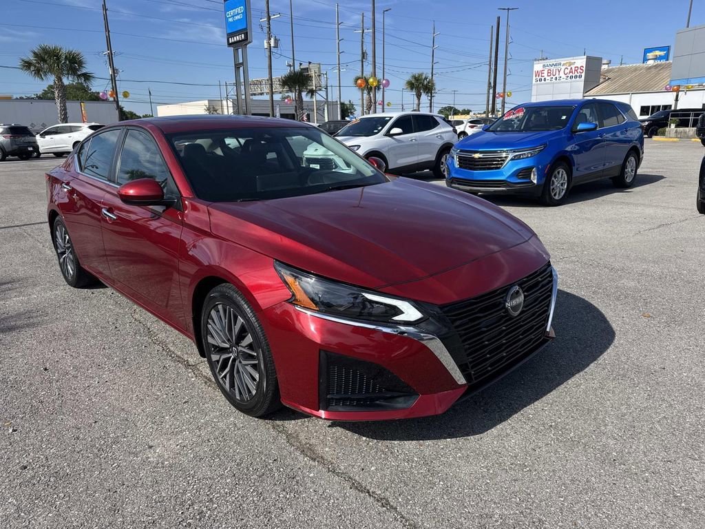 2023 Nissan Altima SV Fwd