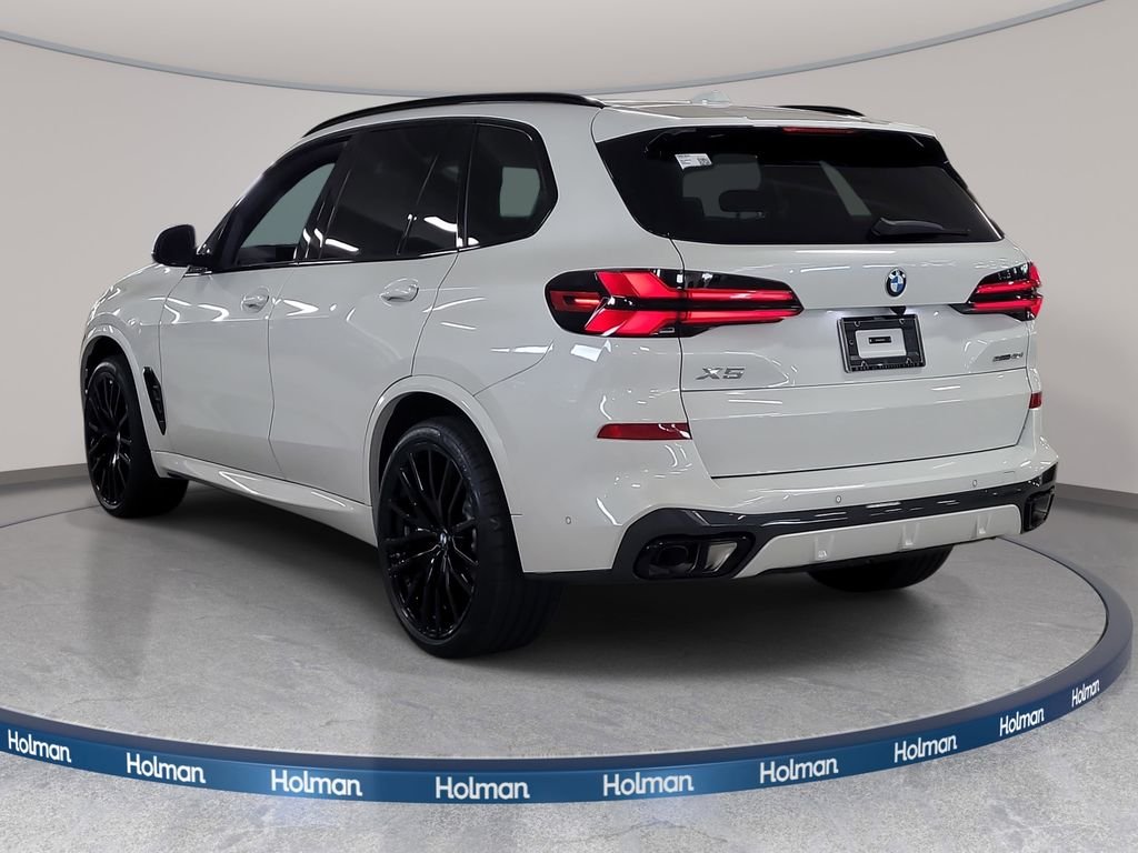 New 2026 Mineral White Metallic BMW sDrive40i image 6