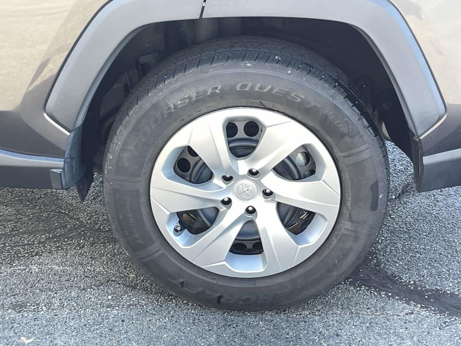 Used 2021 Magnetic Gray Metallic Toyota LE image 21
