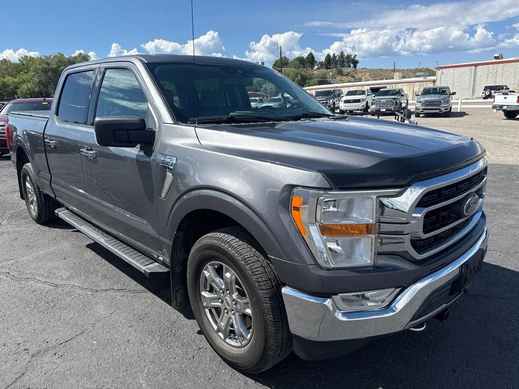 Used 2021 Gray Ford XLT image 1
