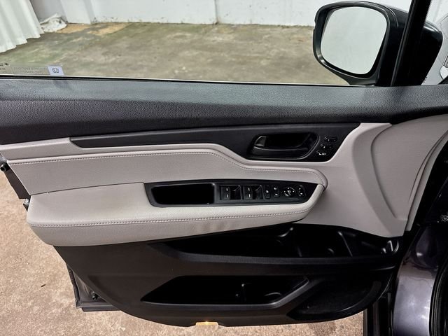 Used 2018  Honda EX-L image 14