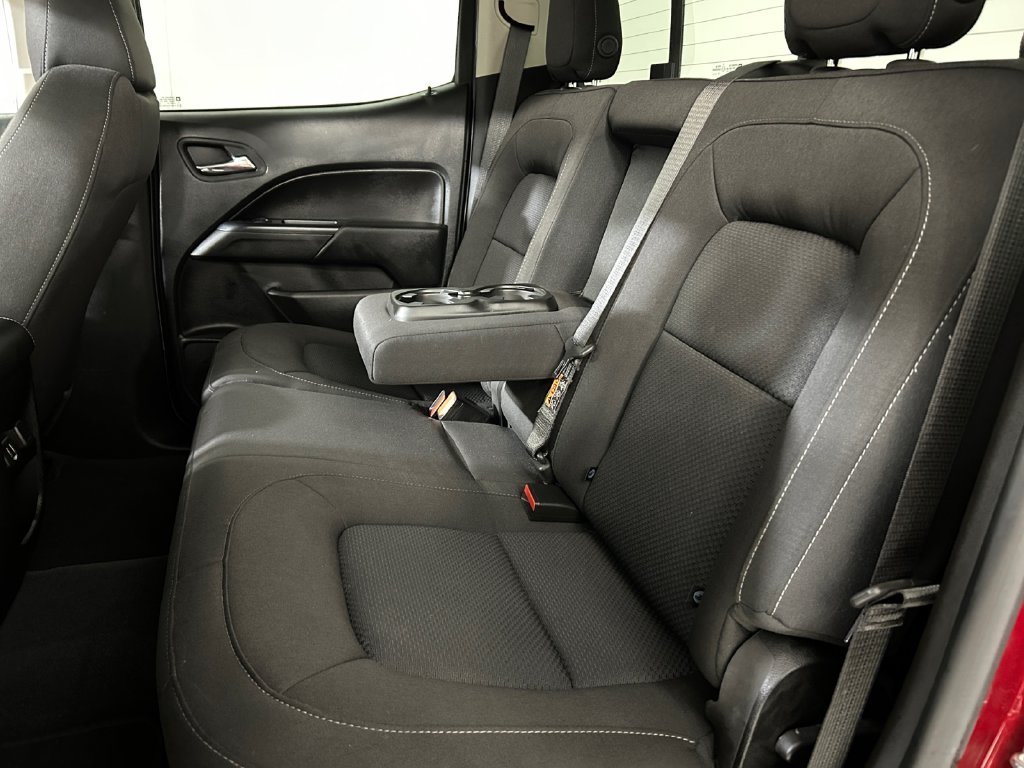 Used 2022 Red Chevrolet LT image 17