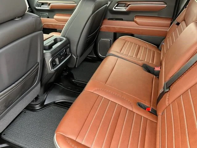 Certified Used 2026 Onyx Black GMC Denali Ultimate image 18