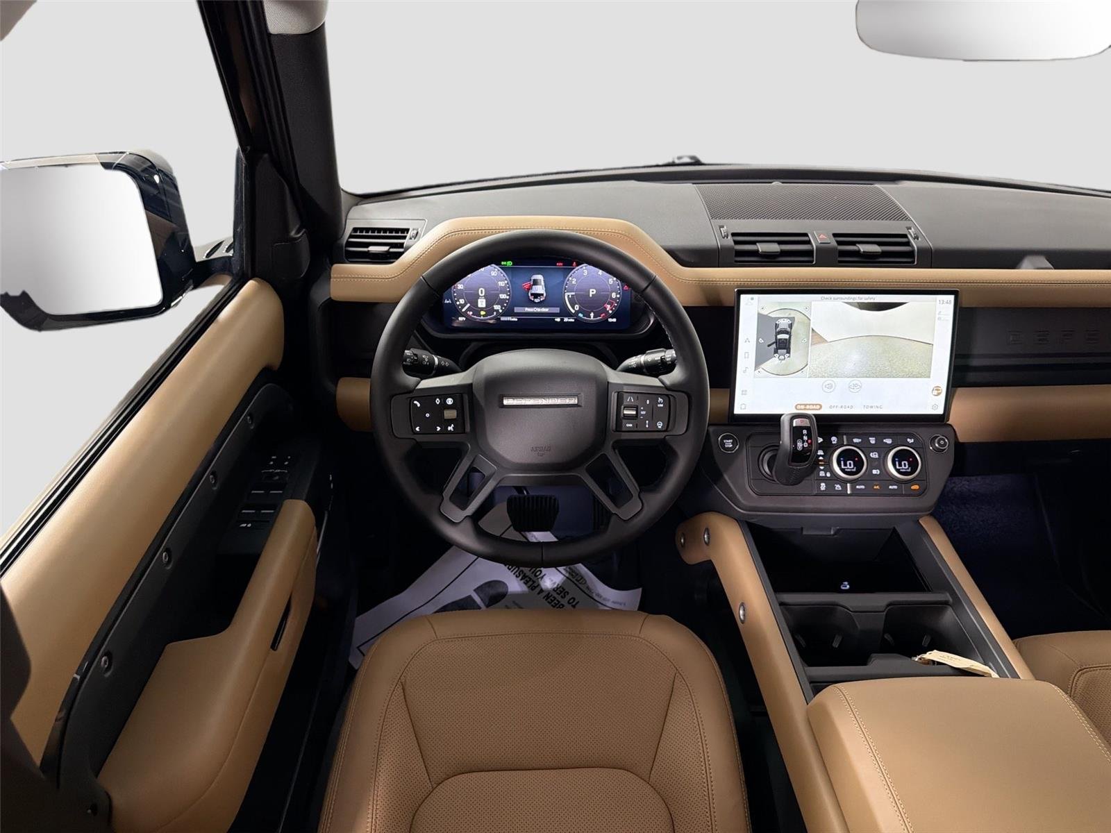 New 2026 CARPATHIAN GREY Land Rover X-Dynamic SE image 22