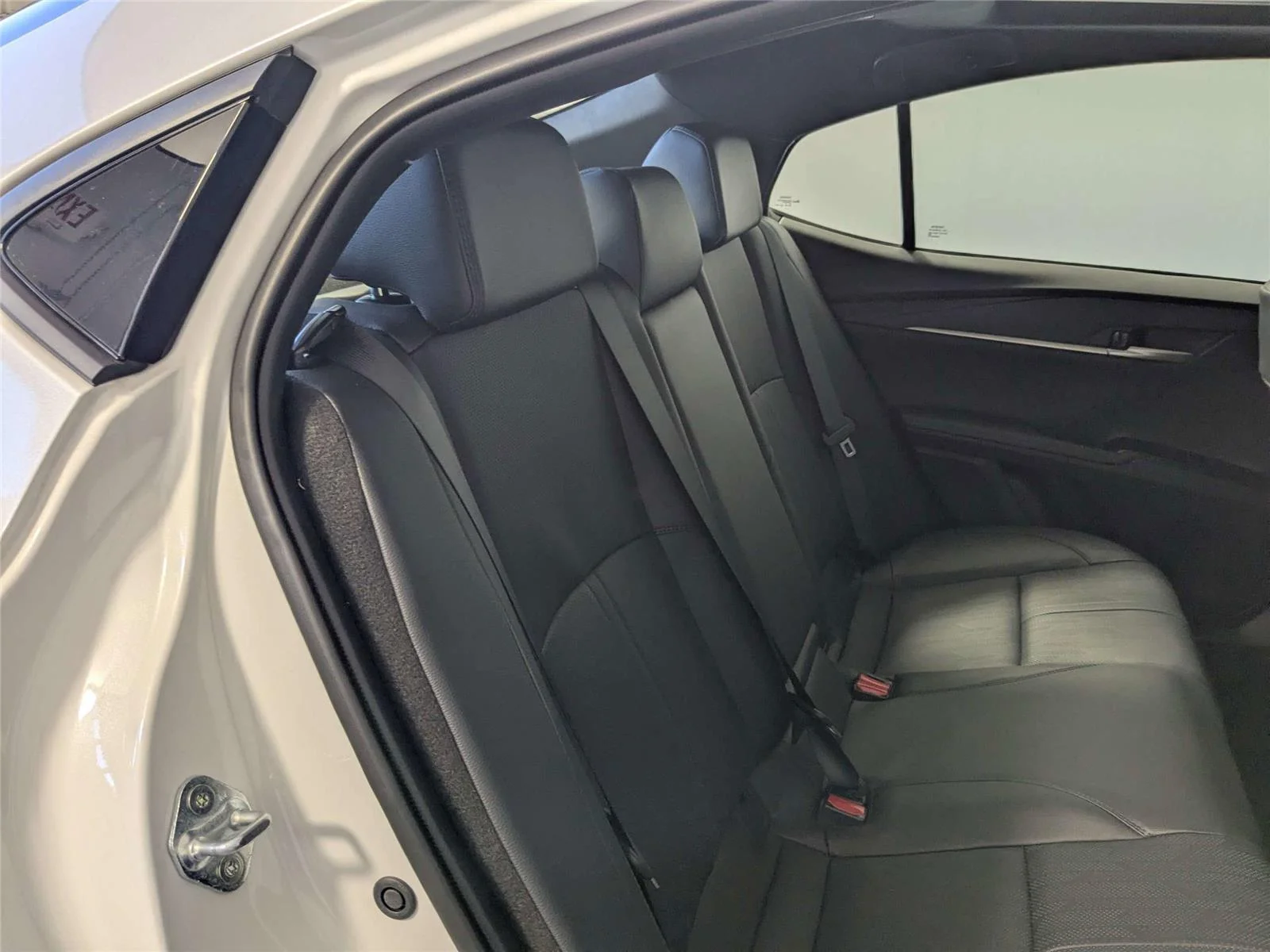 2025 Toyota Camry XSE - Photo 27