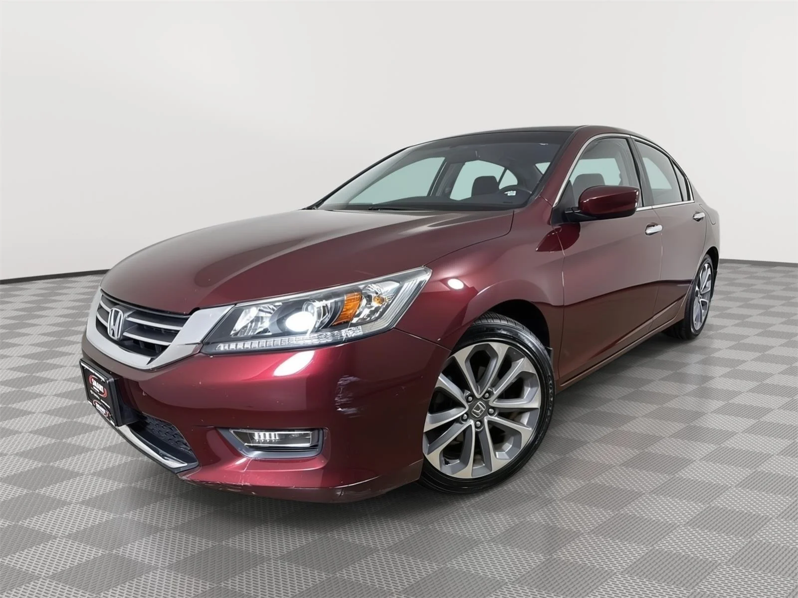 Used 2013 Basque Red Pearl II Honda Sport image 1