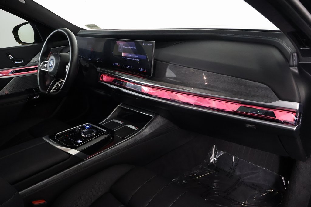 Certified Used 2023 Black Sapphire Metallic BMW xDrive60 image 9