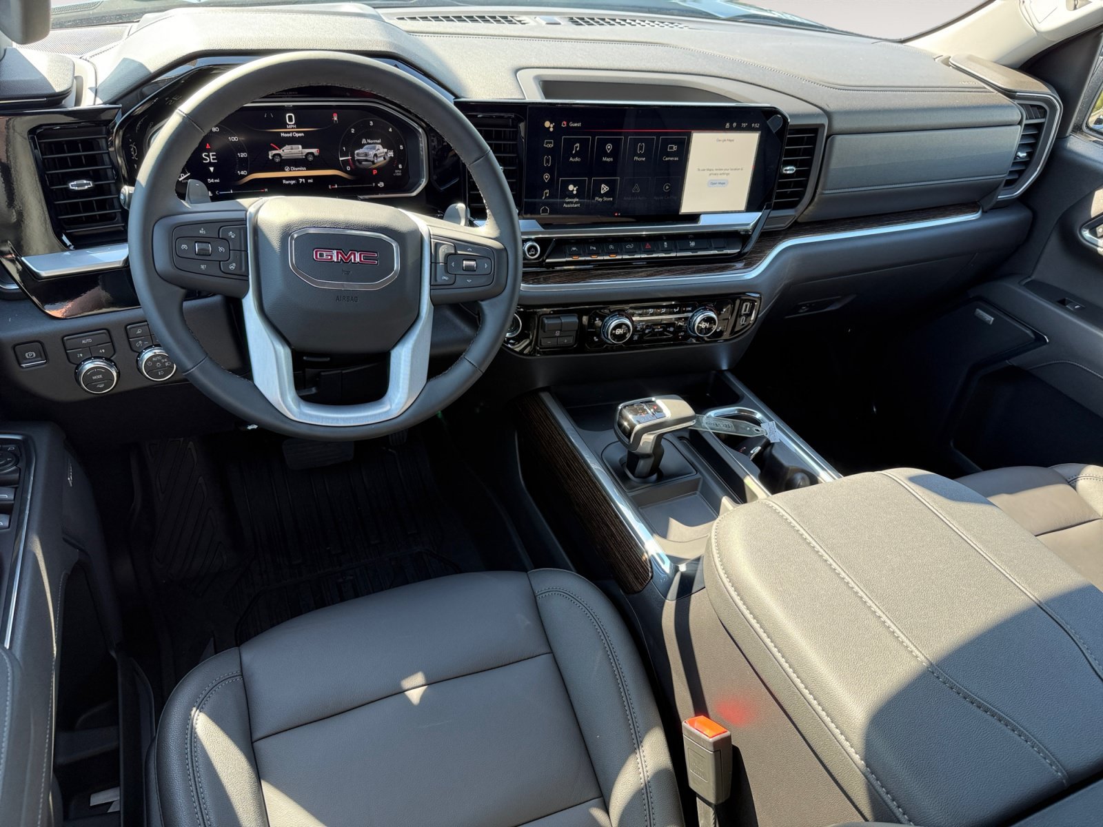 New 2026 Onyx Black GMC Elevation image 15