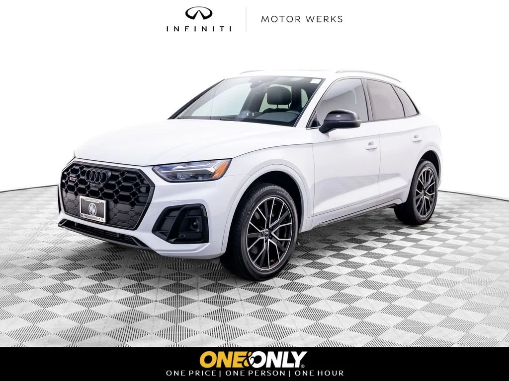 2023 Audi SQ5 Premium Plus's photo