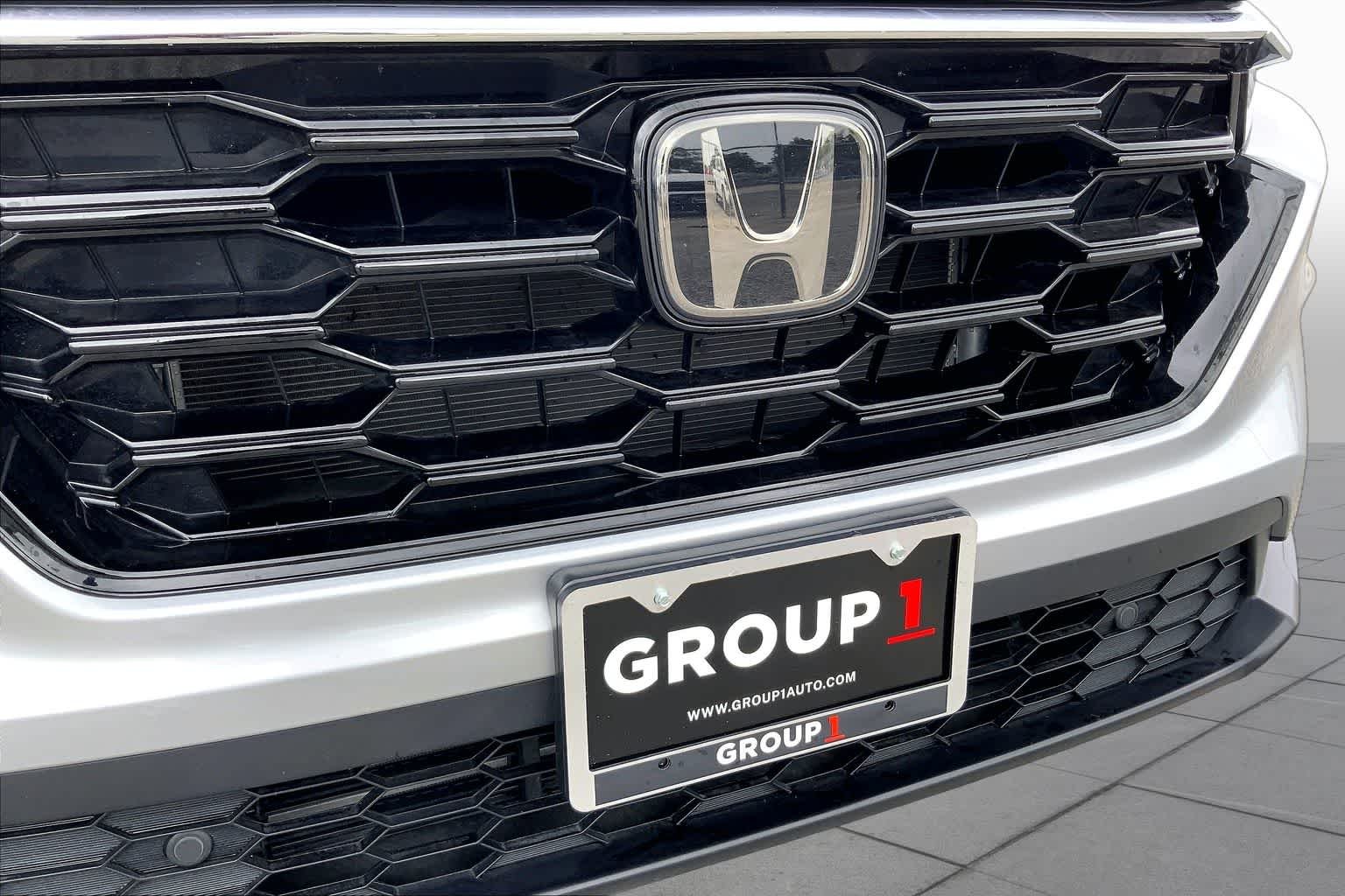 Used 2026 Solar Silver Metallic Honda EX-L image 29