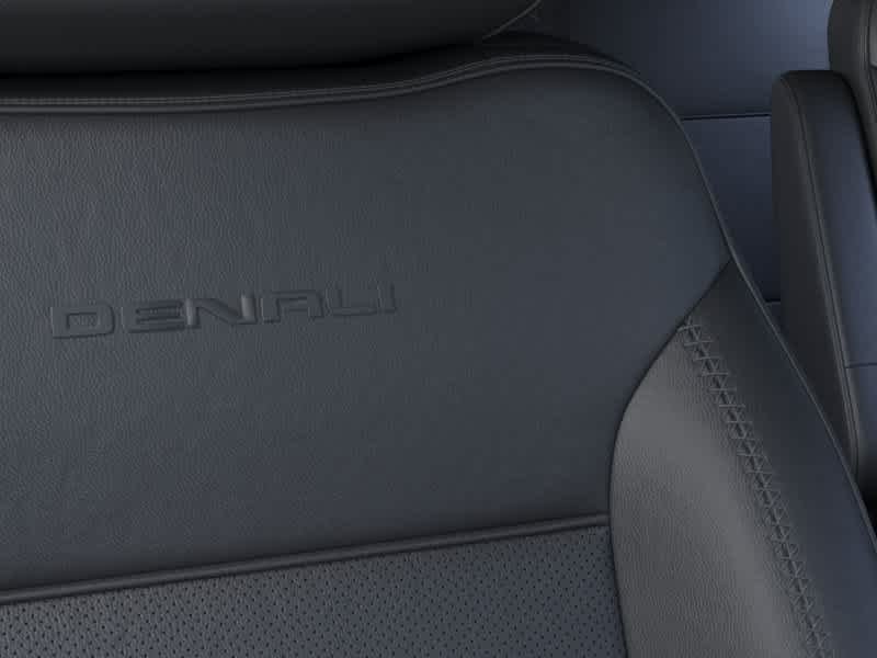 2026 GMC Yukon Denali - Photo 21