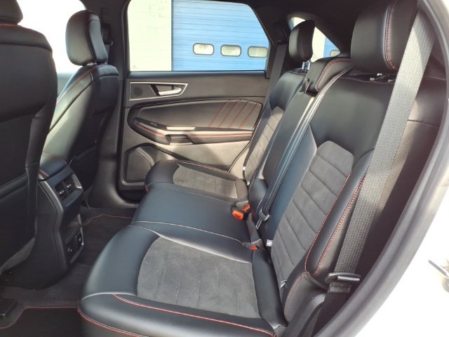 2024 Ford Edge ST-Line - Photo 11