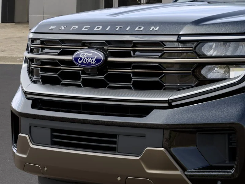New 2027 Agate Black Metallic Ford King Ranch image 17