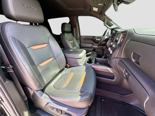 Used 2021 Black GMC AT4 image 26