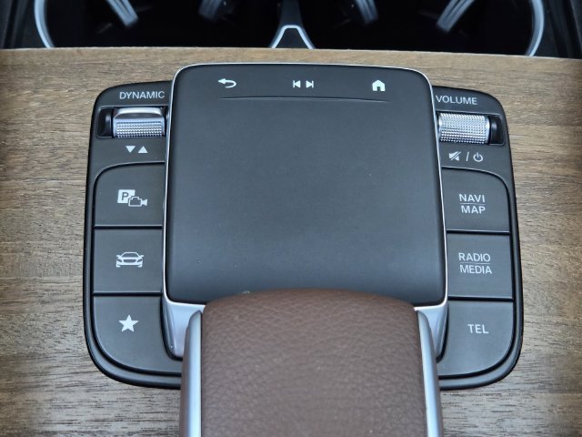 Certified Used 2024 Polar White Mercedes-Benz GLE 450 image 19