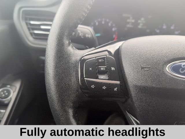 Used 2021 Gray Ford SEL image 9