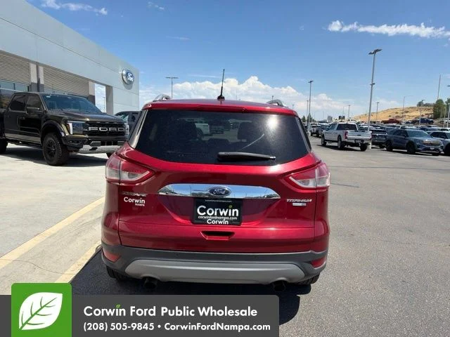 Used 2016 Red Ford Titanium image 17