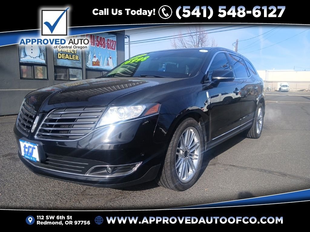 2019 Lincoln MKT Reserve