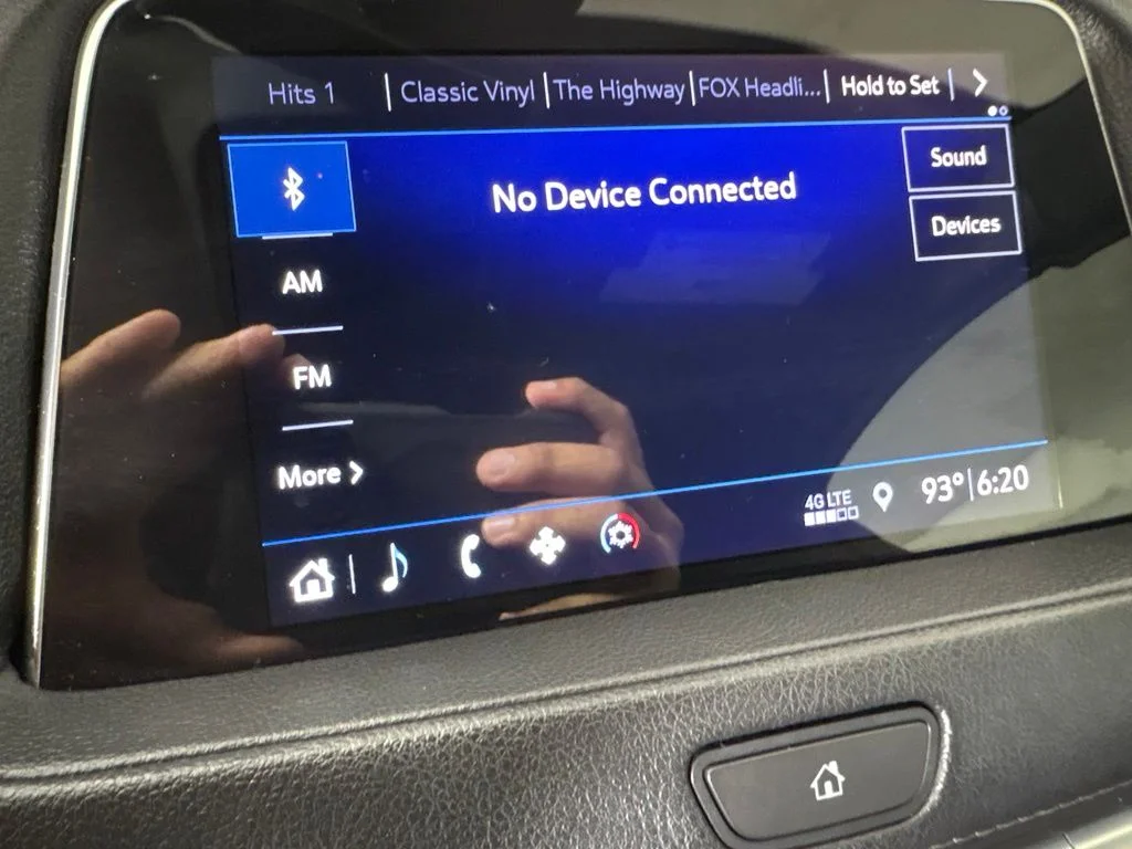 Used 2019 Red Cadillac Premium Luxury image 29