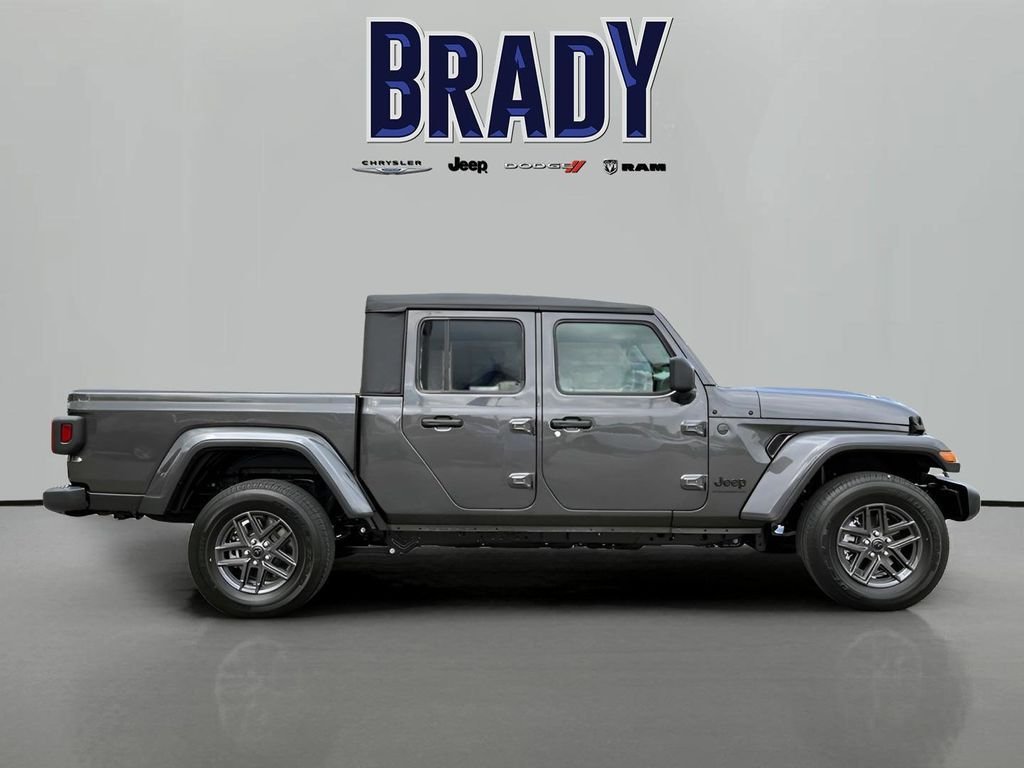 New 2025 Granite Crystal Metallic Clear-Coat Exterior Paint Jeep Sport S image 8