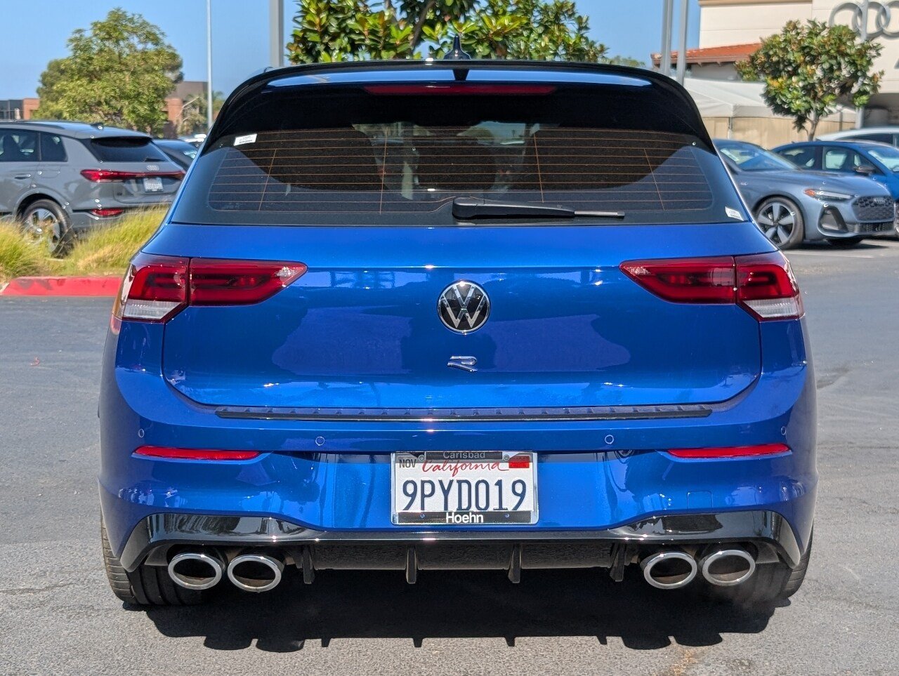 Used 2024 Blue Volkswagen 2.0T image 12