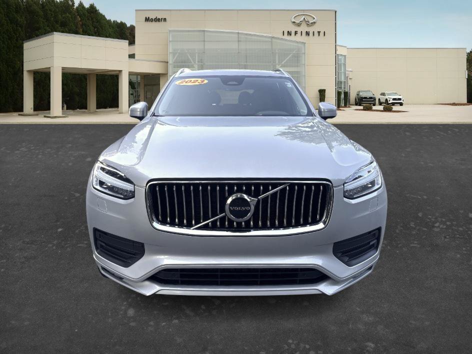 Used 2023 Silver Dawn Metallic Volvo Core image 2