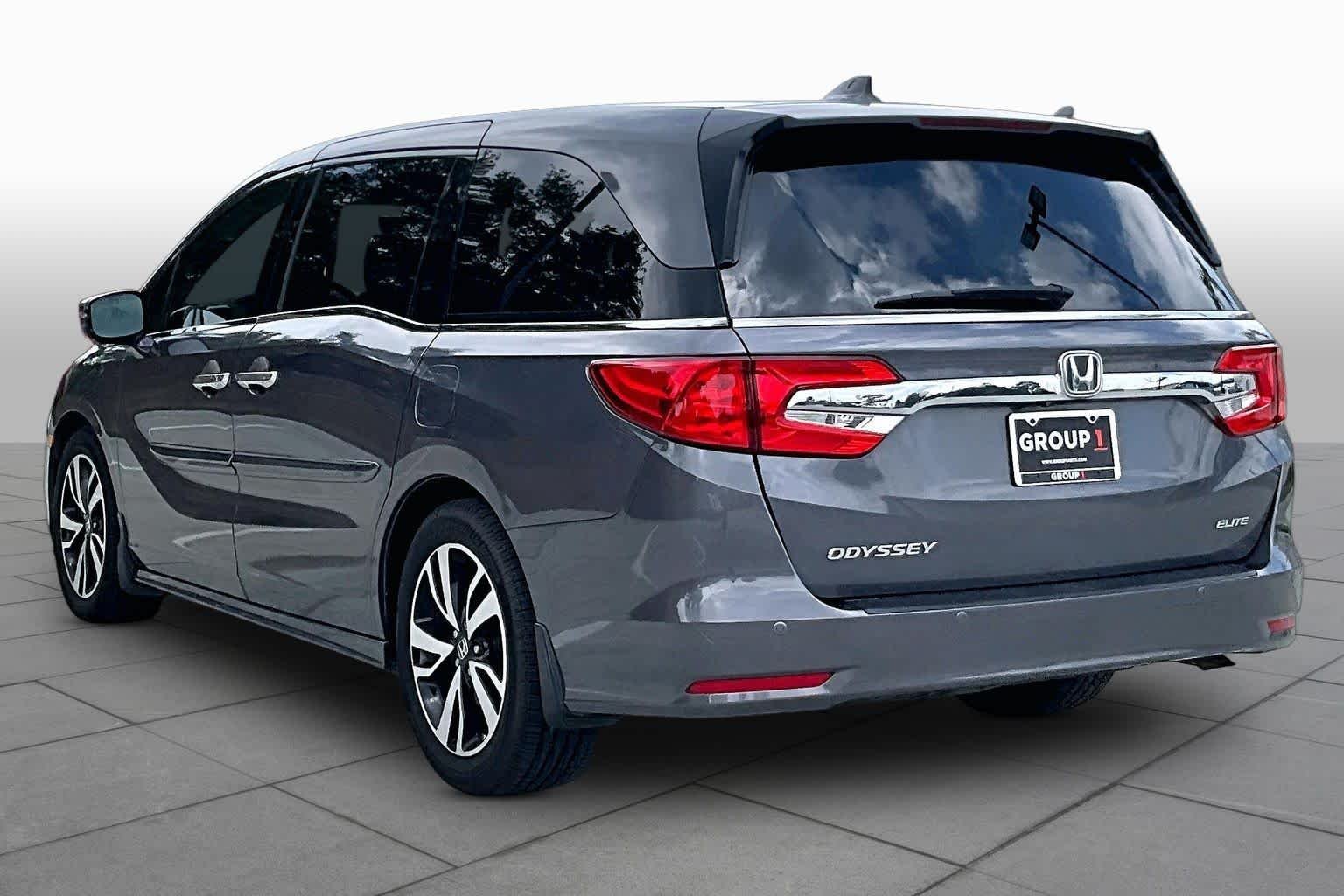 Used 2019 Modern Steel Metallic Honda Elite image 12