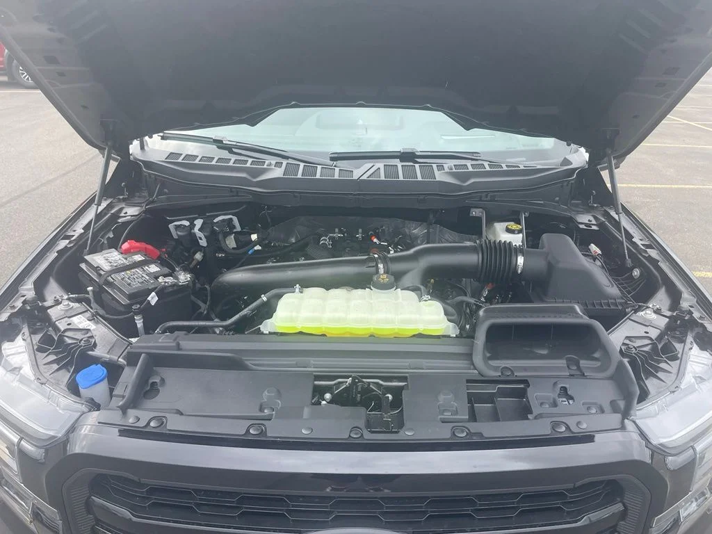 New 2026 Agate Black Metallic Ford Lariat® image 37
