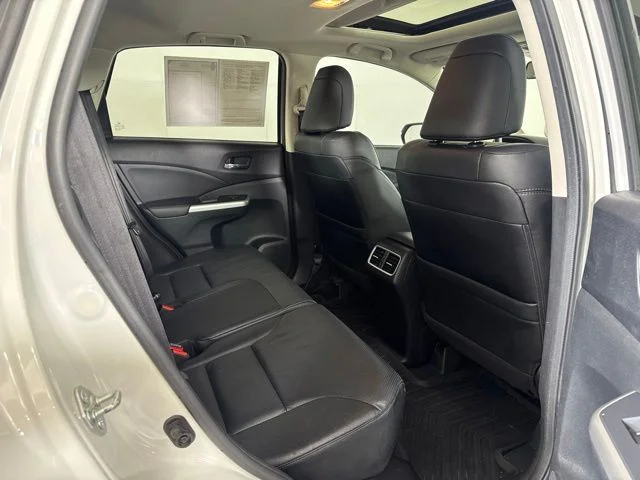 Used 2016 White Honda Touring image 5