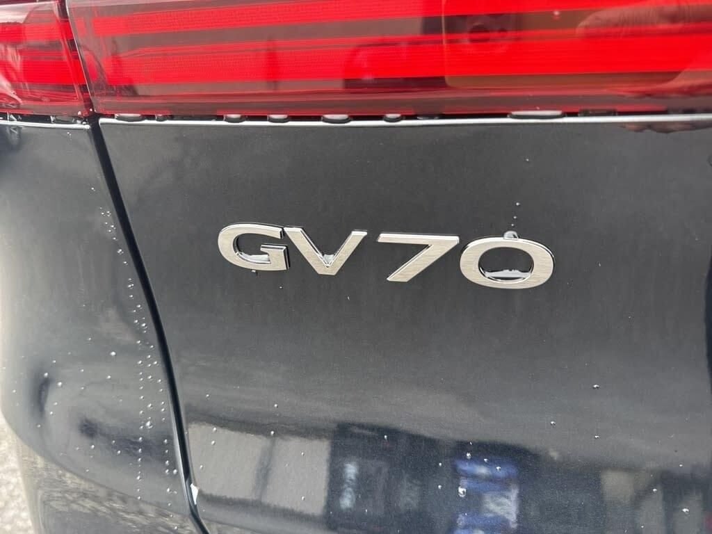 New 2026 Black Genesis 2.5T ADVANCED image 10