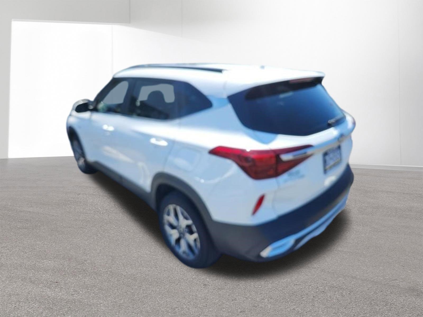 Used 2021 Kia Seltos EX with VIN KNDERCAA5M7156343 for sale in Bartonsville, PA