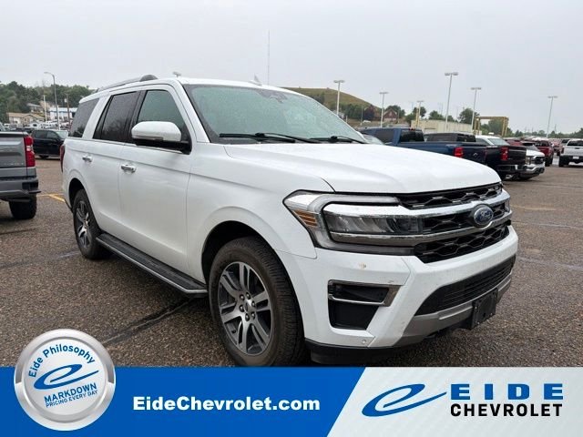 Used 2022 White Ford Limited image 1