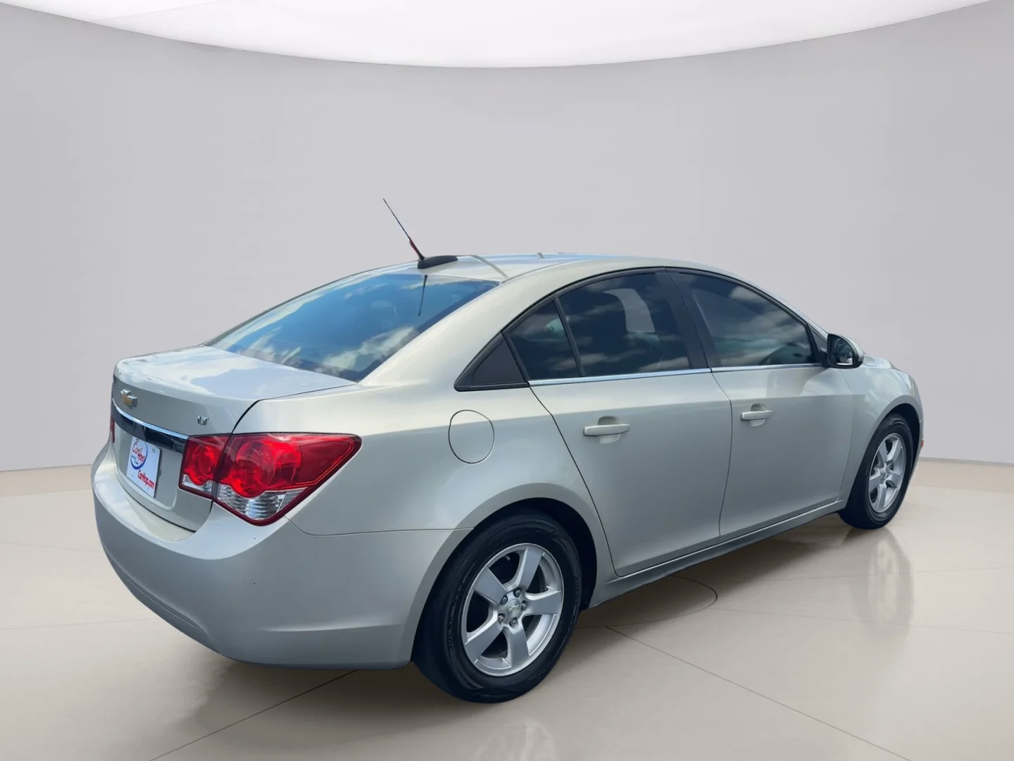 Used 2016 Tan Chevrolet 1LT image 5