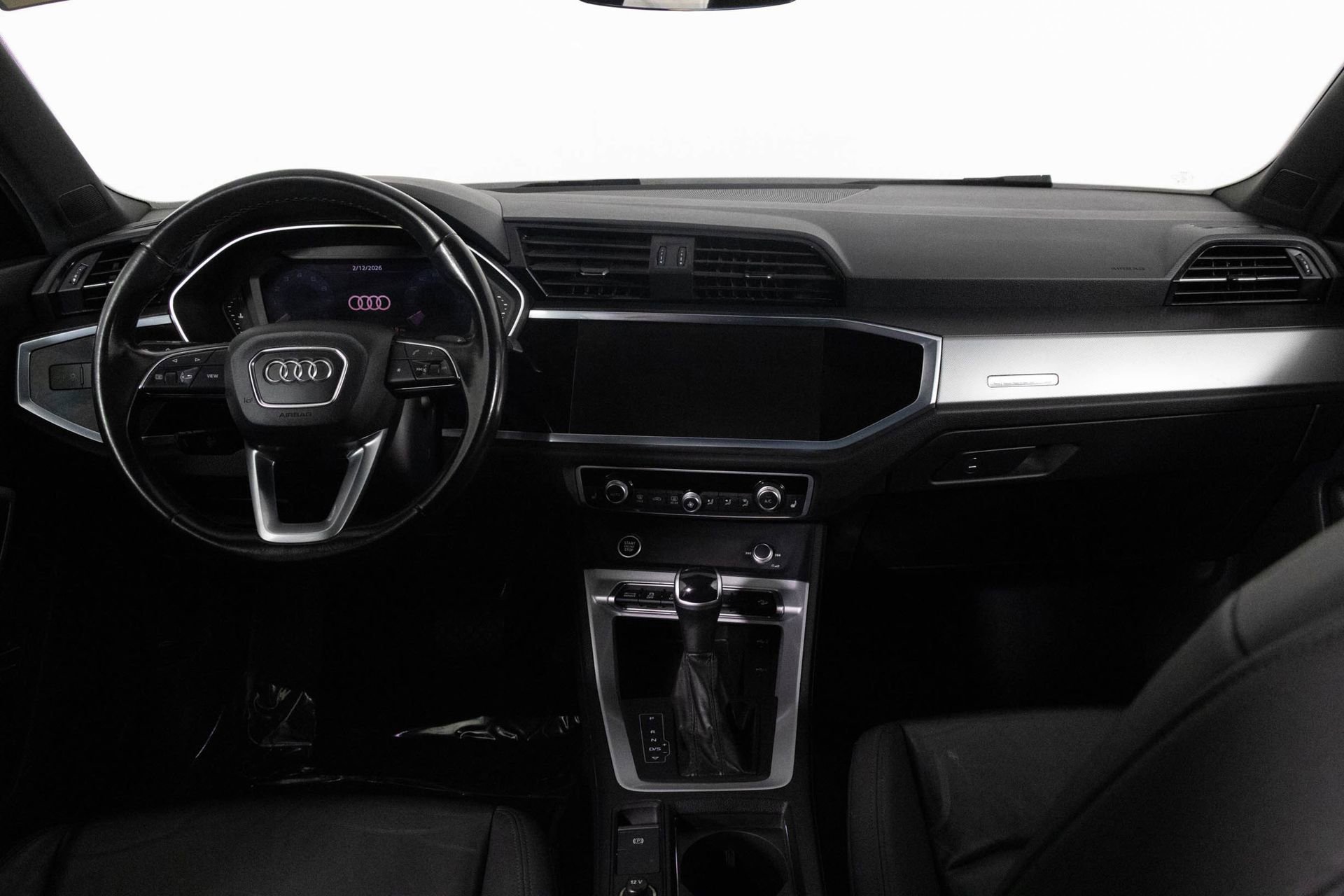 2023 AUDI Q3 - Image 38