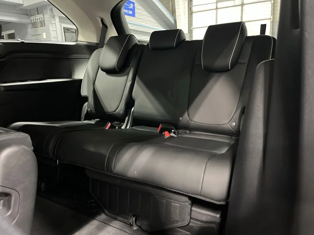 2025 Honda Odyssey Touring - Photo 36