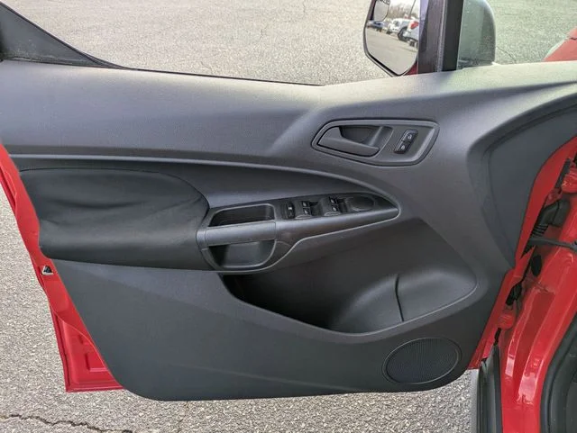 Used 2016 Red Ford XL image 12