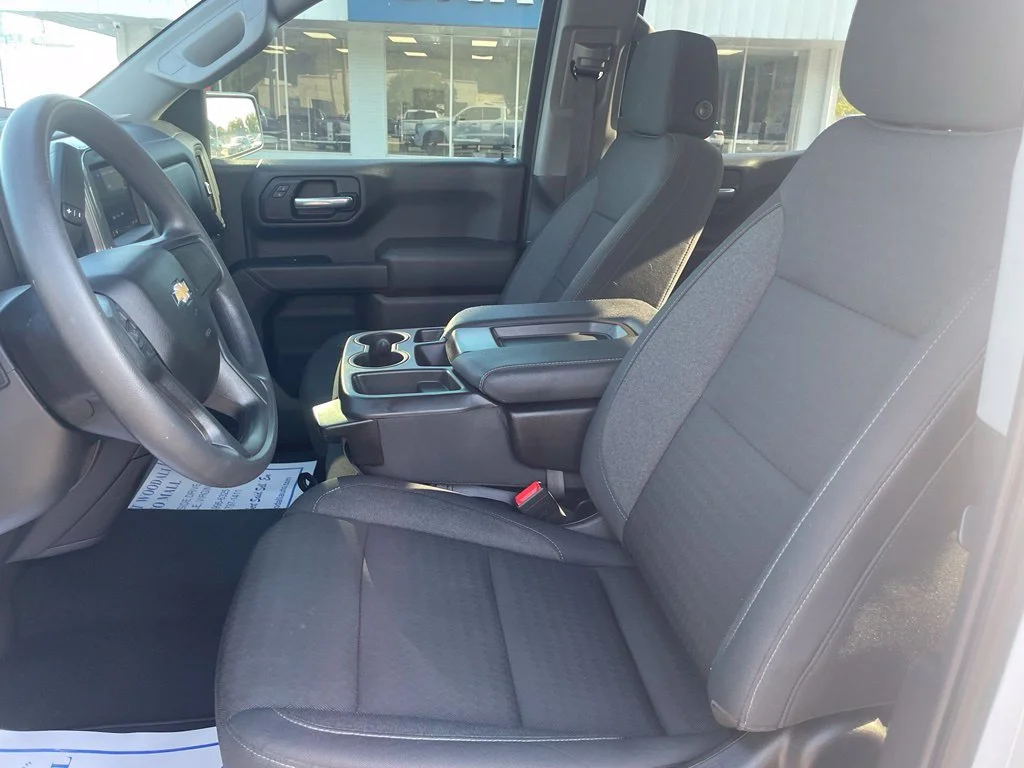 Used 2023 SUMMIT WHITE Chevrolet Custom image 13