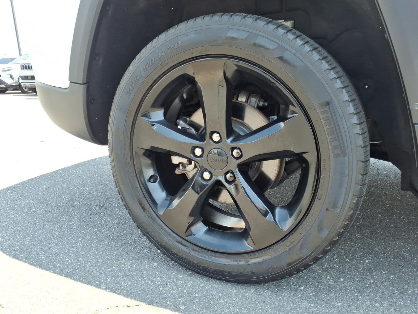Used 2023 Bright White Clearcoat Jeep Limited image 12