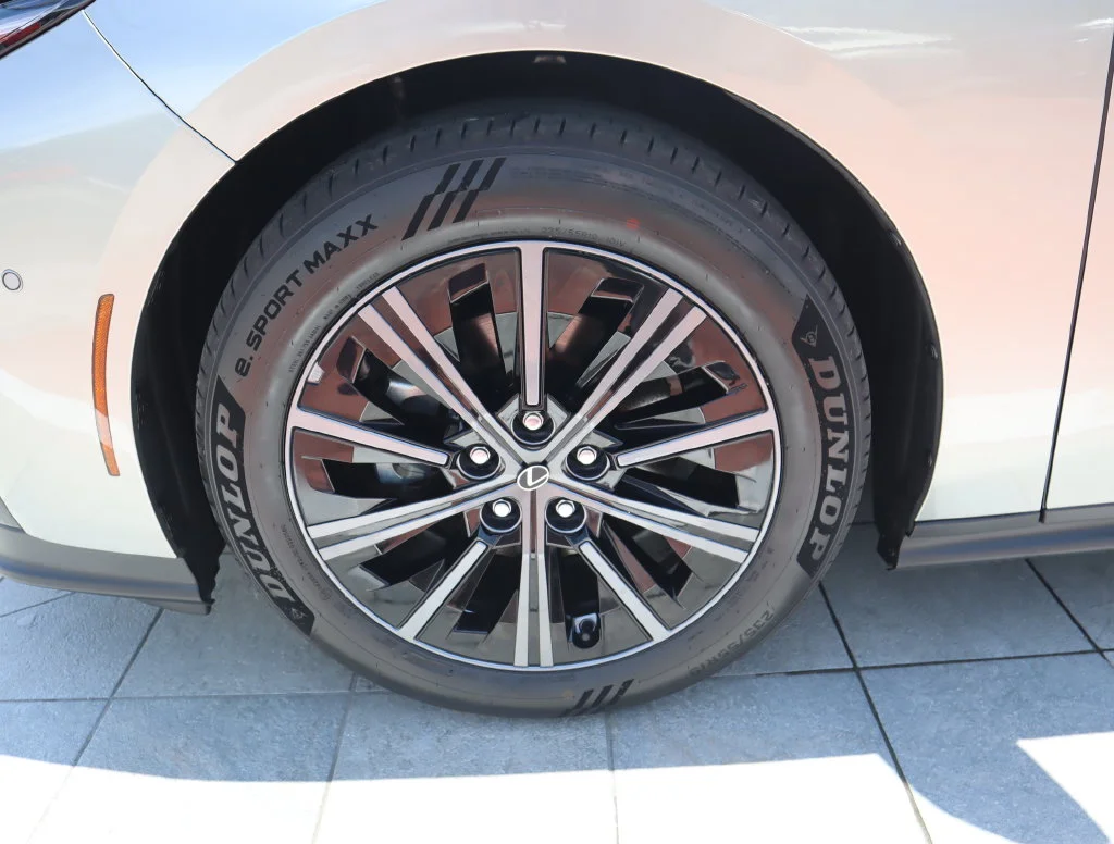 New 2026  Lexus 350h Premium image 9