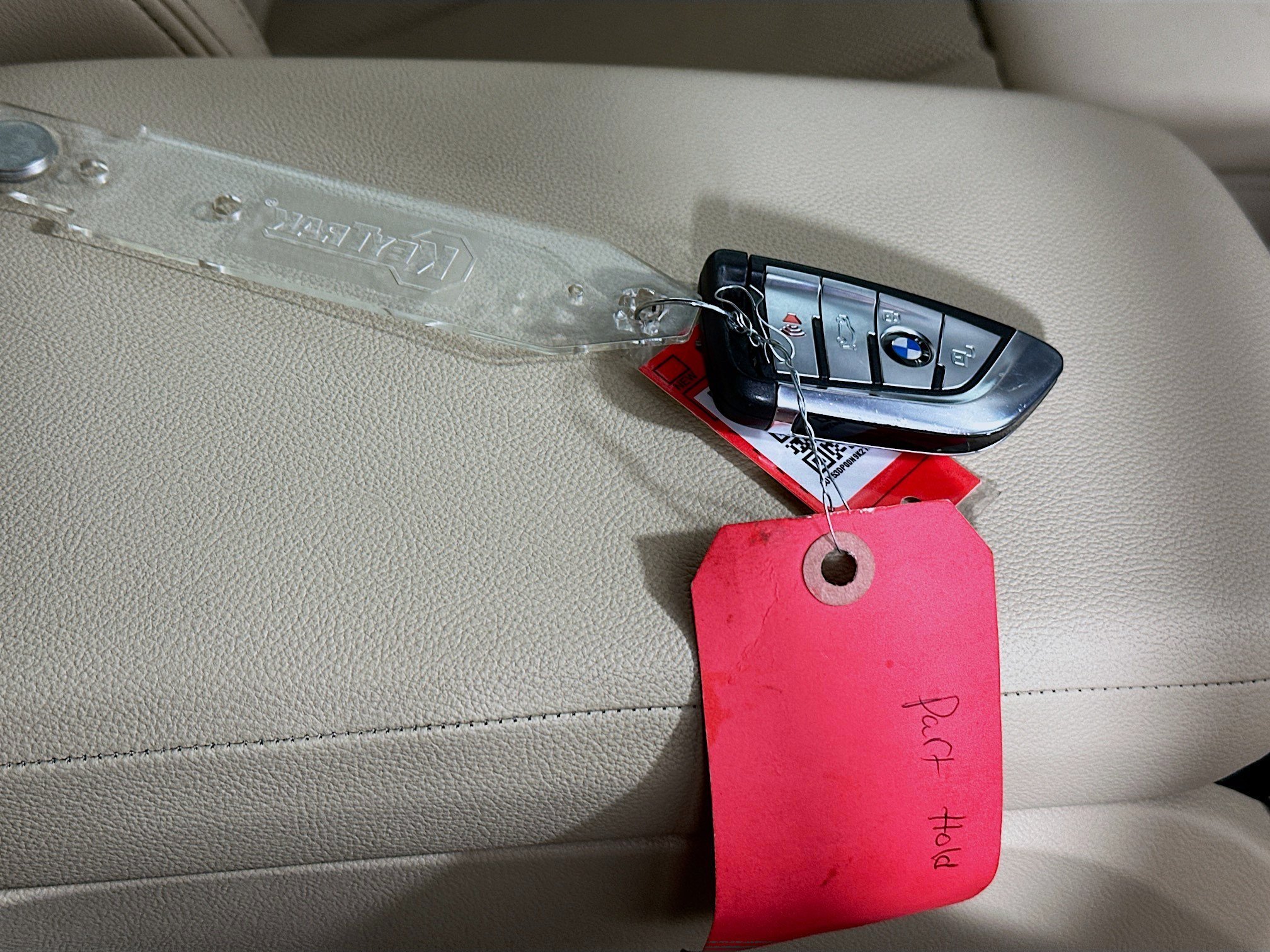 Used 2022 Phytonic Blue Metallic BMW xDrive30i image 33