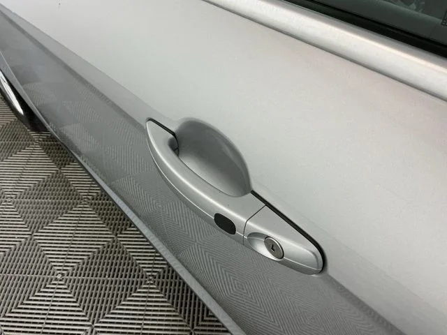 Used 2014 Silver Ford Titanium image 11
