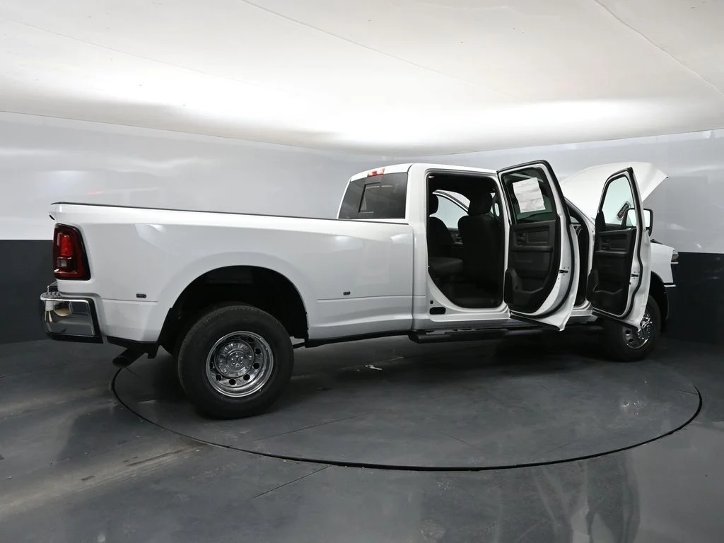 New 2026 White Ram Tradesman image 37